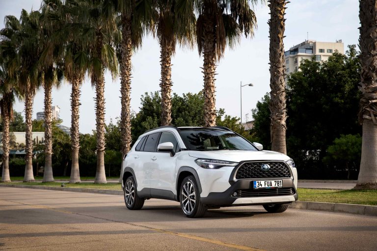 Toyota’nın Yeni SUV modeli Corolla Cross Ülkemizde Satışa Sunuldu